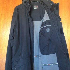Lightweight hooded jacket